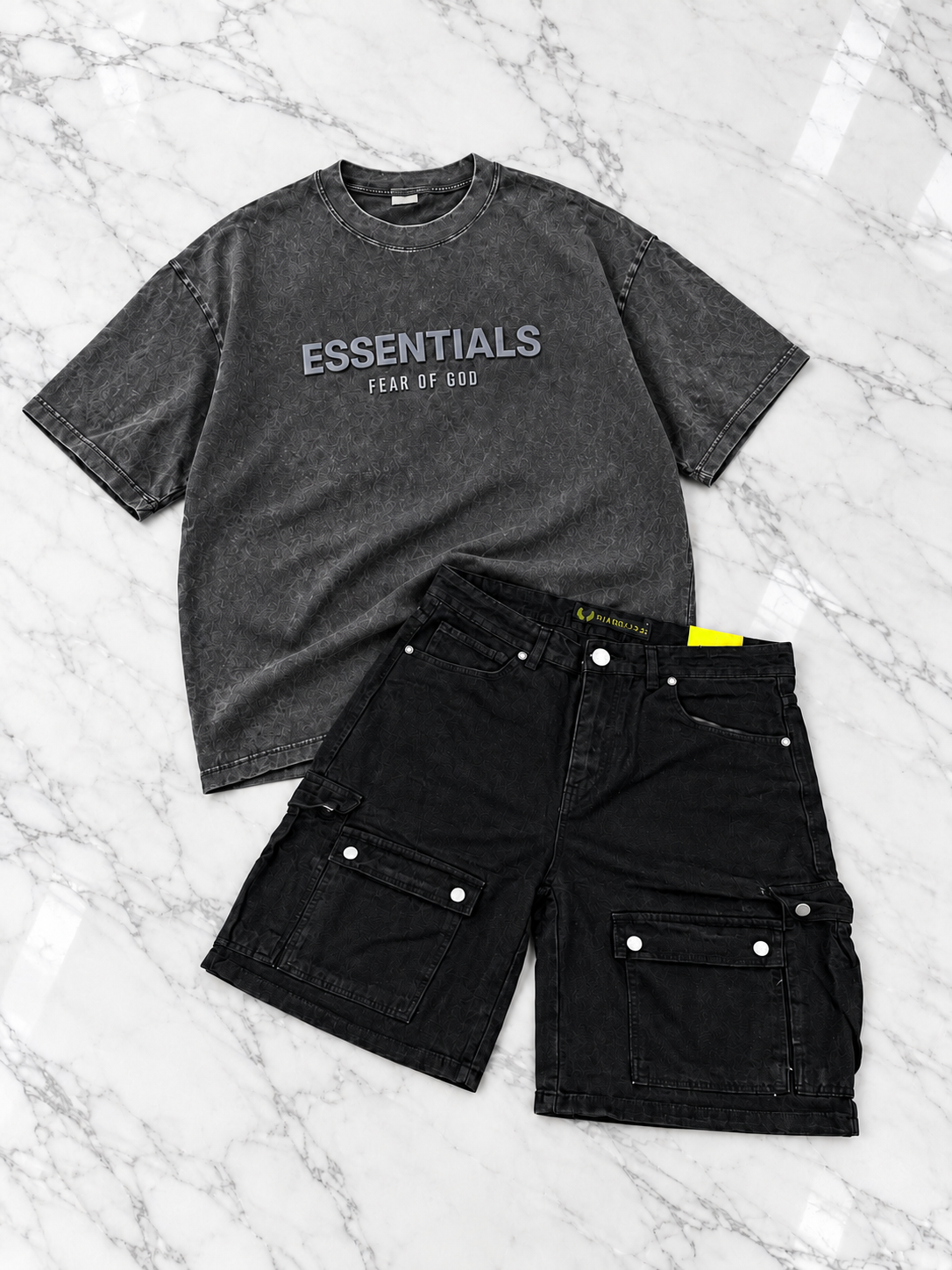 POLERA ESSENTIALS + CARGO